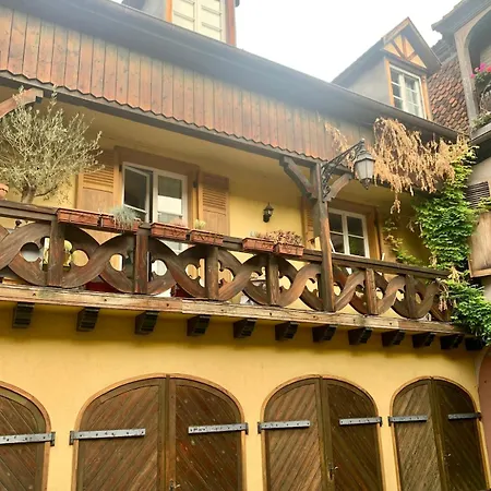 Historic Center Charming Duplex With Garage