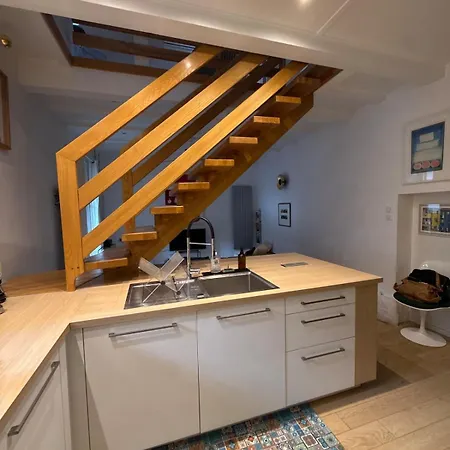 Historic Center Charming Duplex With Garage Colmar