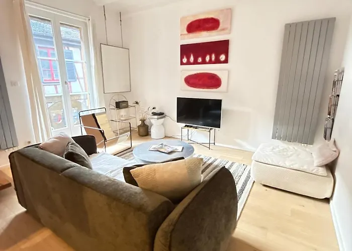 Historic Center Charming Duplex With Balcony